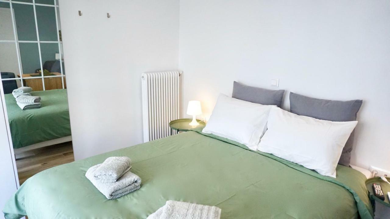 Апартаменты Warm & Cozy Studio In Афины Экстерьер фото