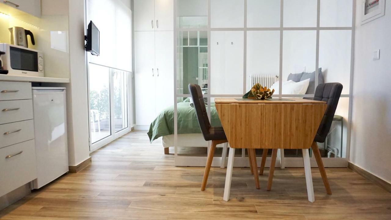 Апартаменты Warm & Cozy Studio In Афины Экстерьер фото