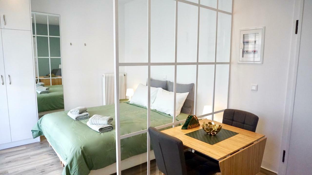 Апартаменты Warm & Cozy Studio In Афины Экстерьер фото