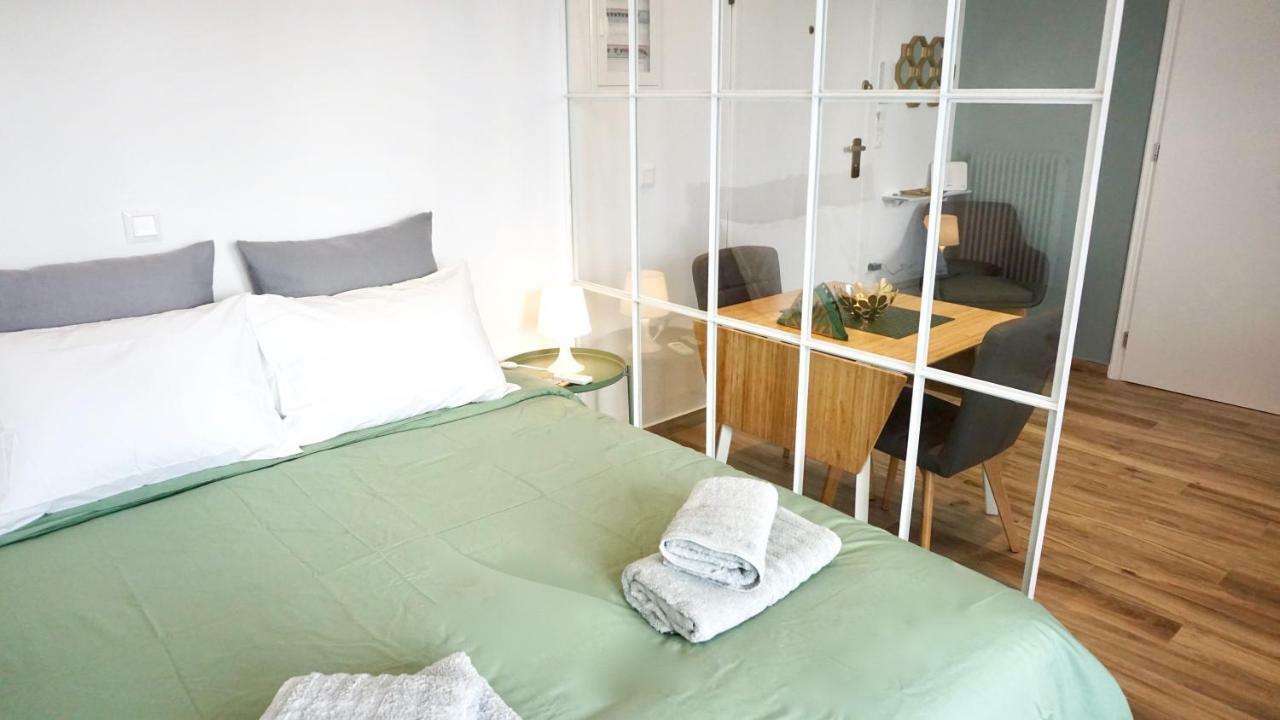 Апартаменты Warm & Cozy Studio In Афины Экстерьер фото